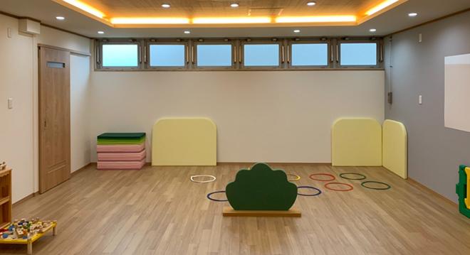 株式会社ココリナ