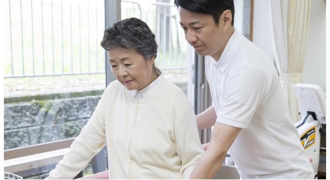 株式会社ラヴィー