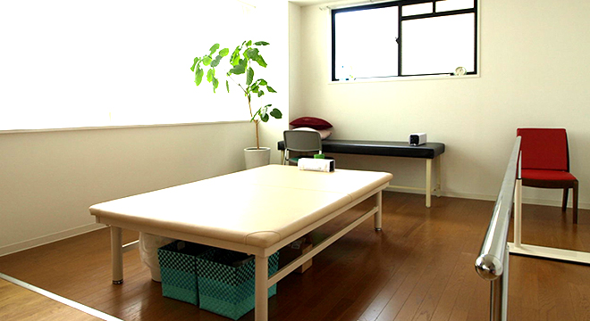 塚田内科デイケアフェニックス