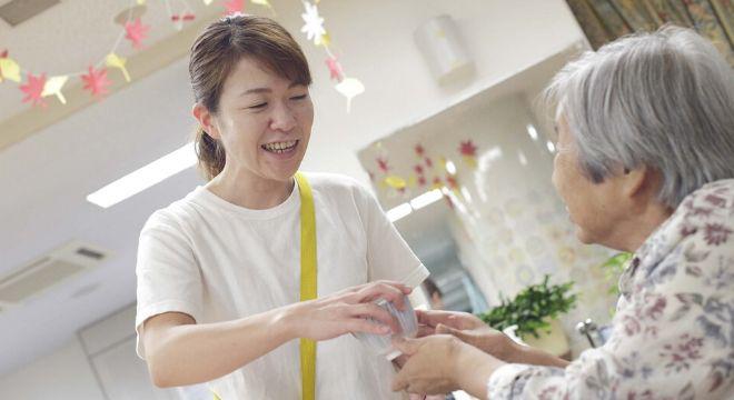 介護老人保健施設　寿里苑フェリス