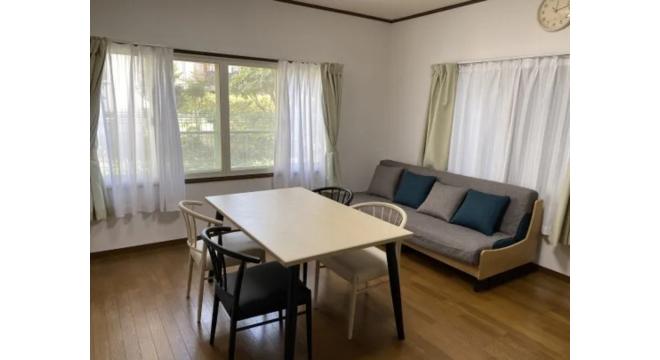 株式会社LiveWire