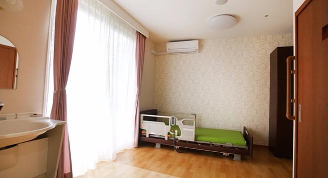 特別養護老人ホームおぎくぼ紫苑