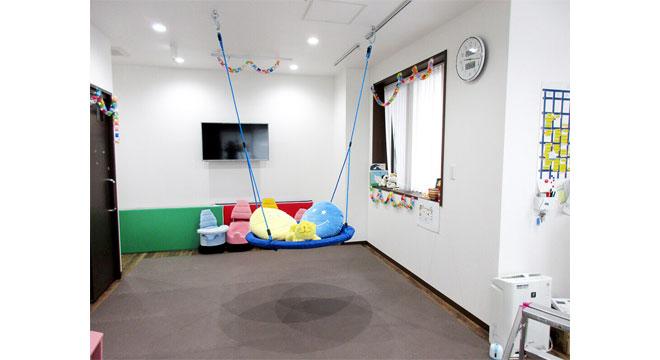 株式会社　藤成