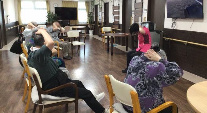 株式会社泰明館